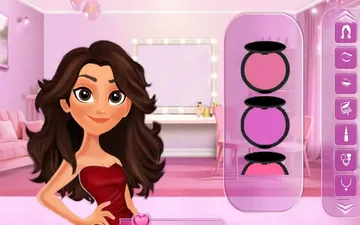 Lusy's Glam Galore