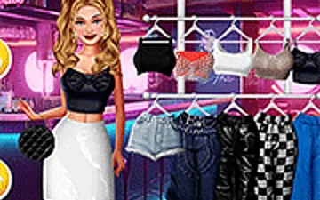 Celebrity Style and Outfits