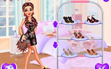 Princess Social Butterfly game preview